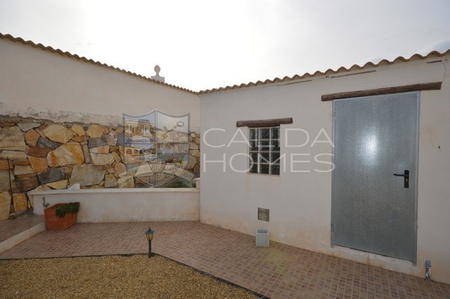 cla 7354- Villa Estrella: Resale Villa for Sale in Partaloa, Almería