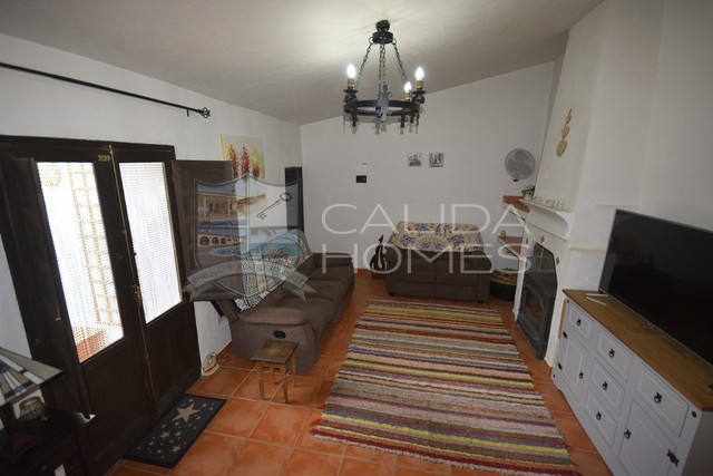 cla 7374 Cortijo Arandano: Detached Character House for Sale in Almanzora, Almería