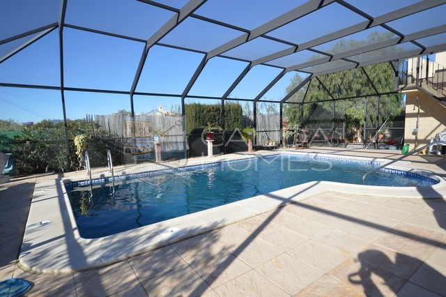 cla 7375 Villa Cereza: Resale Villa for Sale in Albox, Almería