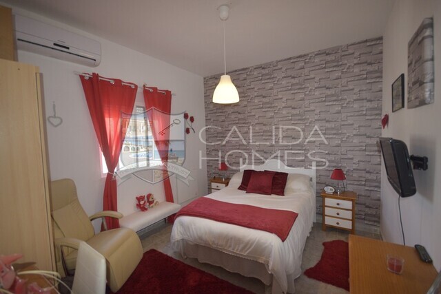 Cla 7396 Villa Jewel : Resale Villa for Sale in Albox, Almería