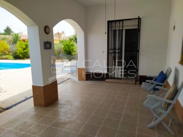 Cla 7402 Villa Sol: Resale Villa for Sale in Zurgena, Almería