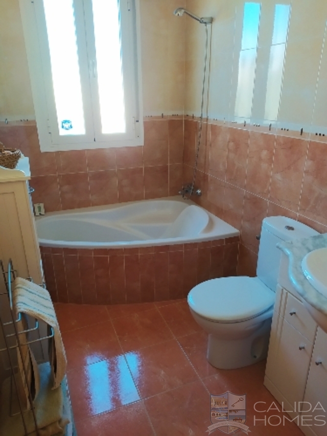 cla 7453 Villa Blencathra : Resale Villa for Sale in Arboleas, Almería