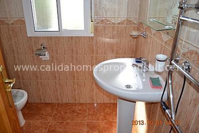 CLA6014: Resale Villa for Sale in Velez-Rubio, Almería