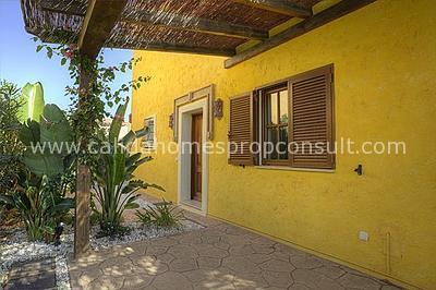 cla6160: Resale Villa in Cuevas Del Almanzora, Almería
