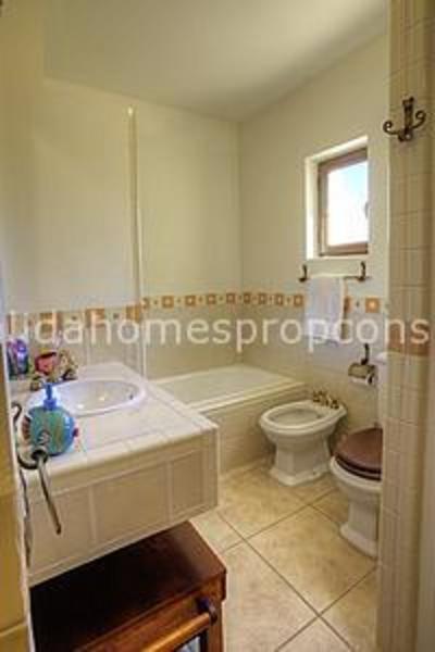 cla6160: Resale Villa in Cuevas Del Almanzora, Almería