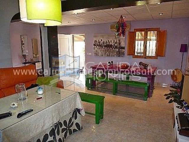 cla6477: Resale Villa for Sale in Arboleas, Almería