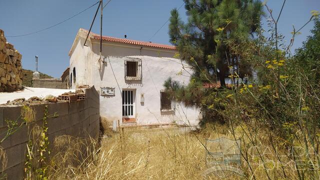 cla6526: Village or Town House for Sale in Chercos, Almería