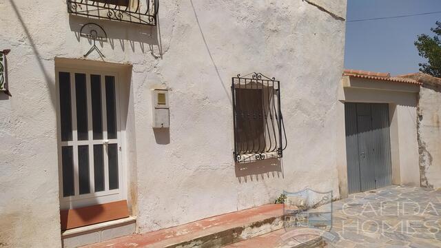 cla6526: Village or Town House for Sale in Chercos, Almería