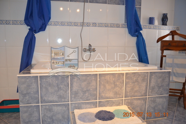 cla6598: Detached Character House for Sale in Oria, Almería