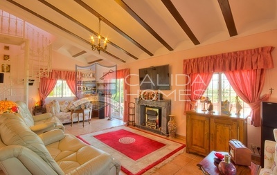 cla6816: Resale Villa in Vera, Almería
