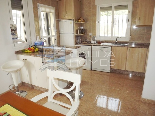 cla6825: Resale Villa for Sale in Huercal-Overa, Almería