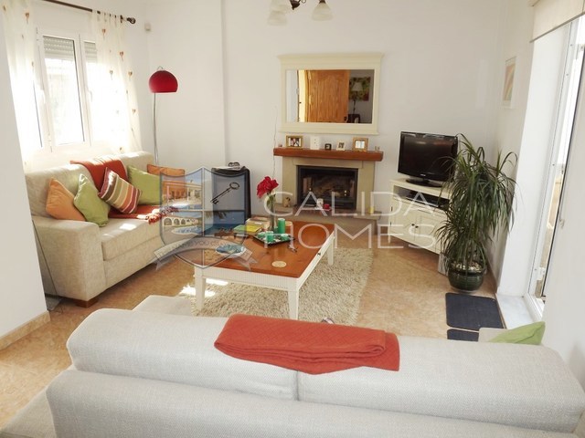 cla6825: Resale Villa for Sale in Huercal-Overa, Almería