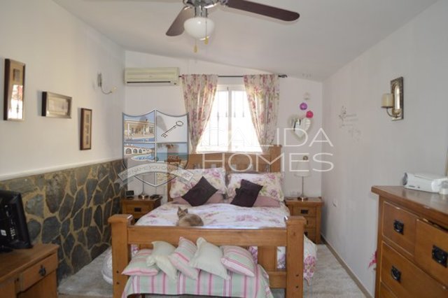 Cla6871: Resale Villa for Sale in Arboleas, Almería