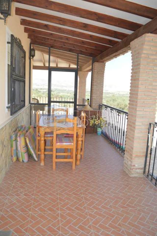 cla6975: Resale Villa for Sale in Cantoria, Almería