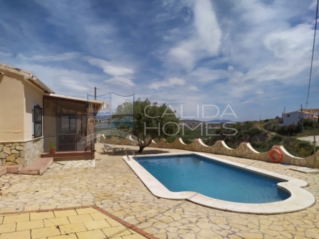 cla6975: Resale Villa for Sale in Cantoria, Almería