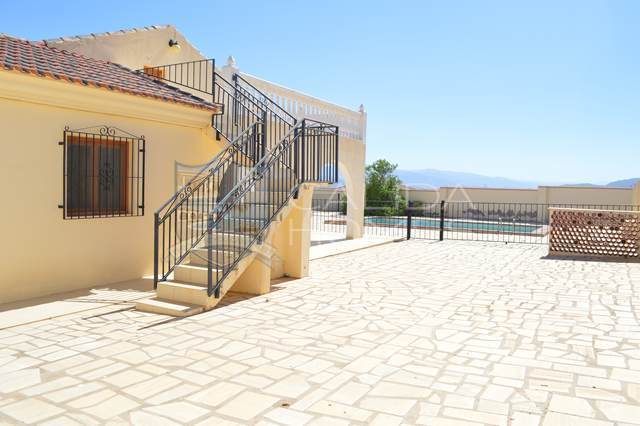 cla7000: Resale Villa for Sale in Albox, Almería