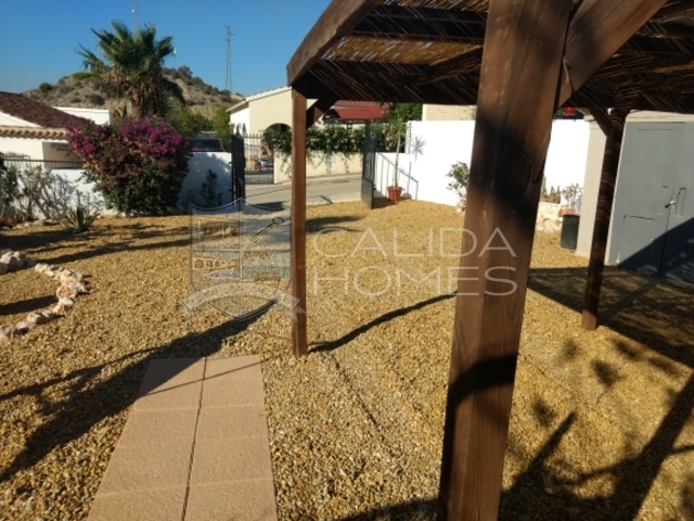 cla7193: Resale Villa for Sale in Arboleas, Almería