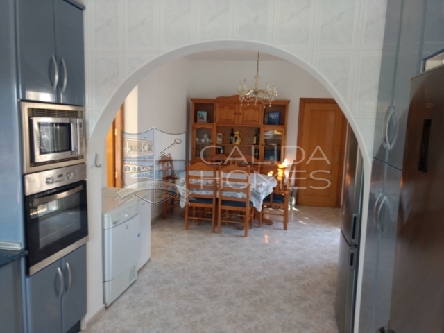 cla7193: Resale Villa for Sale in Arboleas, Almería