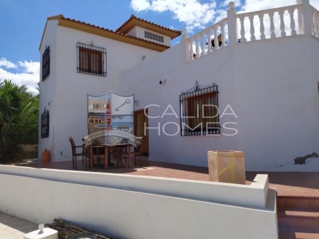 Villa Vista Bonita cla7225: Resale Villa for Sale in Arboleas, Almería