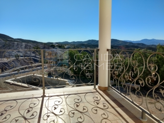 cla7227: Resale Villa for Sale in Albox, Almería