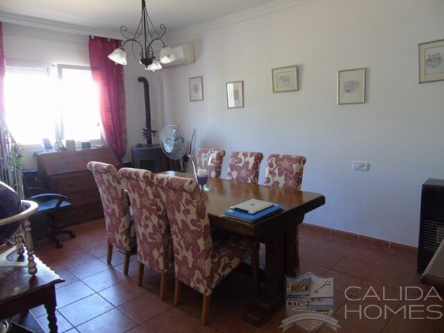 Cla7235: Resale Villa for Sale in Albox, Almería