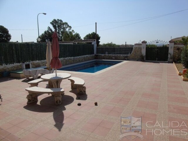 Cla7235: Resale Villa for Sale in Albox, Almería