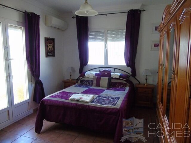 Cla7235: Resale Villa for Sale in Albox, Almería