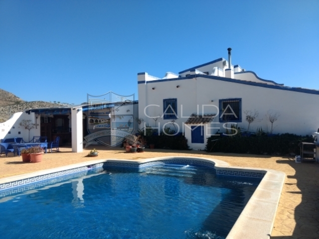 cla7238: Detached Character House for Sale in Albox, Almería