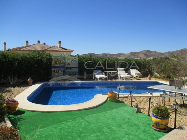 Cla7244: Herverkoop Villa te Koop in Arboleas, Almería