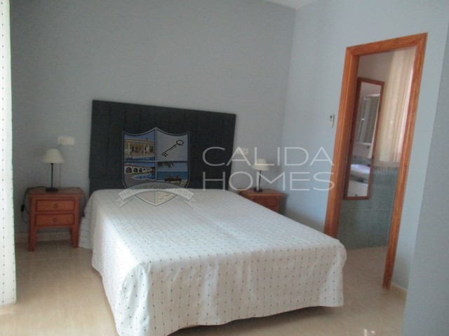 cla7245: Resale Villa for Sale in Partaloa, Almería