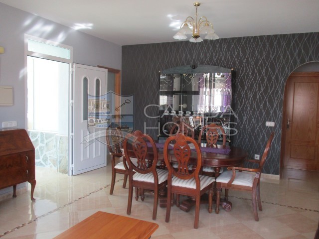 cla7245: Resale Villa for Sale in Partaloa, Almería