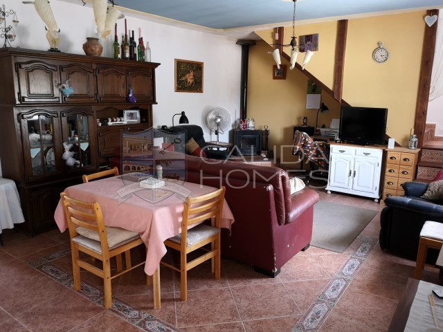 Cla7247: Resale Villa for Sale in Albox, Almería