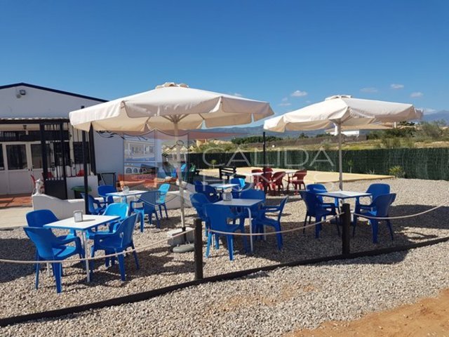 cla7251: Resale Villa for Sale in La Piedra Amarilla, Almería