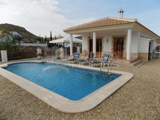 cla7265: Resale Villa for Sale in Arboleas, Almería