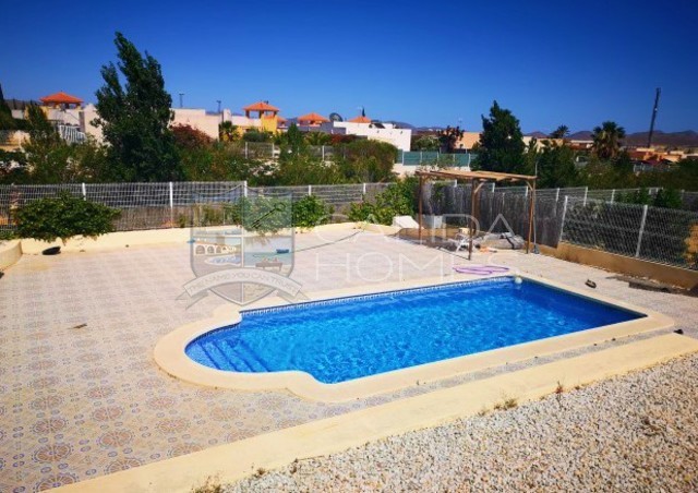 cla7279: Resale Villa for Sale in La Alfoquia, Almería