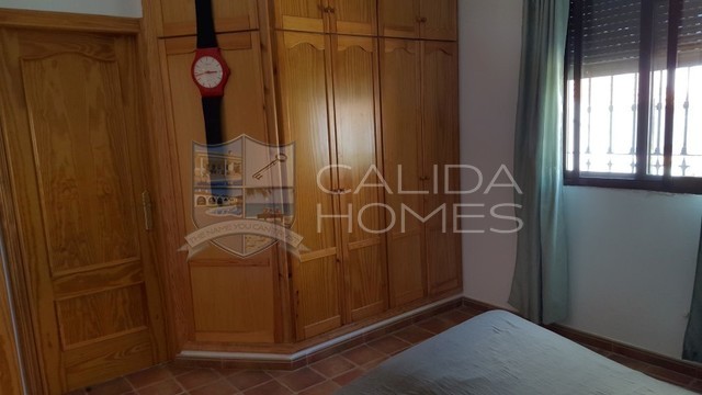 cla7290: Resale Villa for Sale in Chirivel, Almería