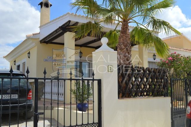 Cla7297 Villa Harrington: Resale Villa for Sale in Partaloa, Almería