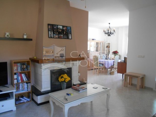 cla7303: Resale Villa for Sale in Arboleas , Almería