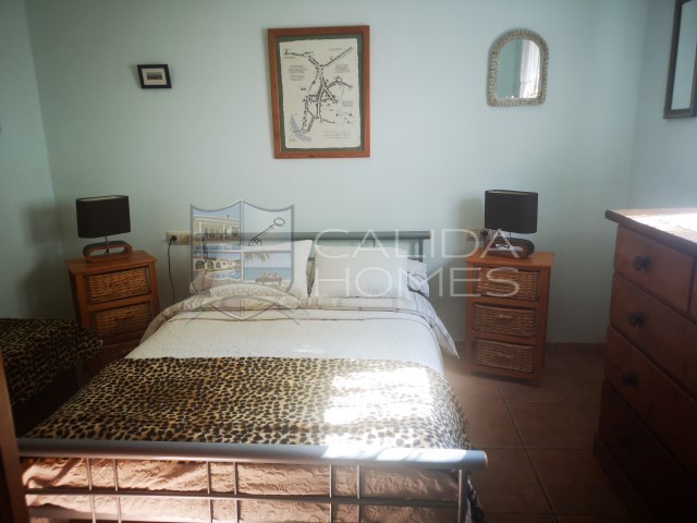 Cla7315: Resale Villa for Sale in Albanchez, Almería