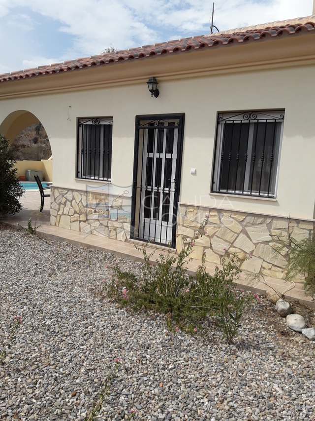 Cla7317: Resale Villa for Sale in Arboleas, Almería