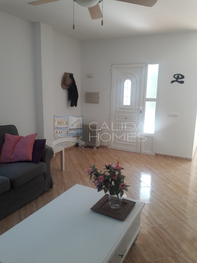 Villa Torro : Resale Villa for Sale in Arboleas, Almería