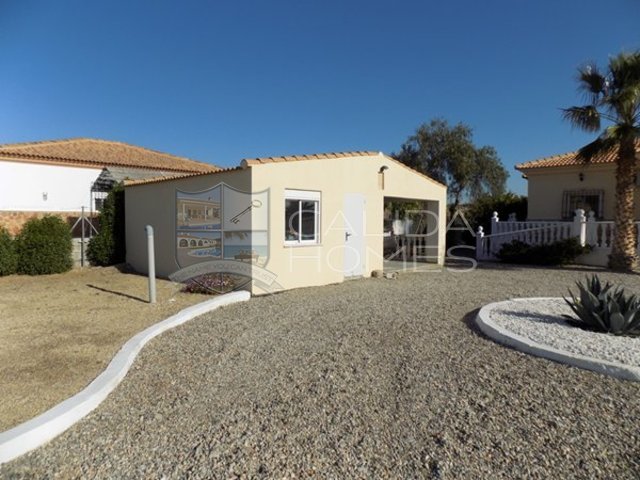 cla7336: Resale Villa for Sale in Partaloa, Almería