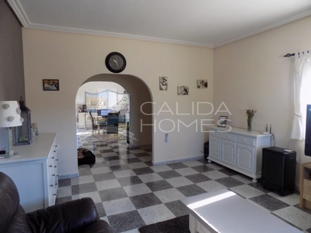 cla7336: Resale Villa for Sale in Partaloa, Almería