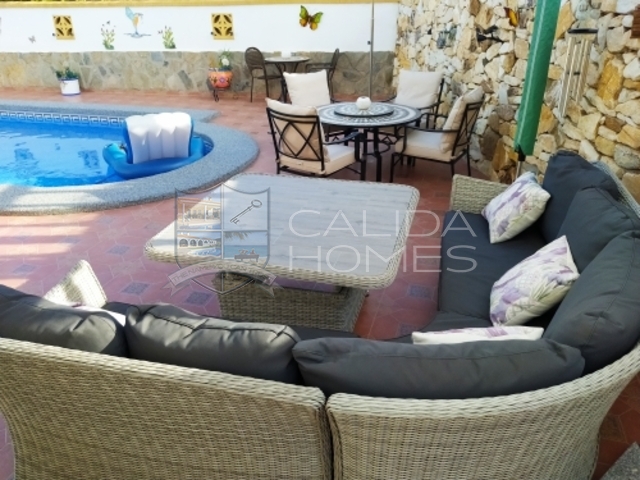 cla7341 Villa Welcome: Resale Villa for Sale in Arboleas, Almería