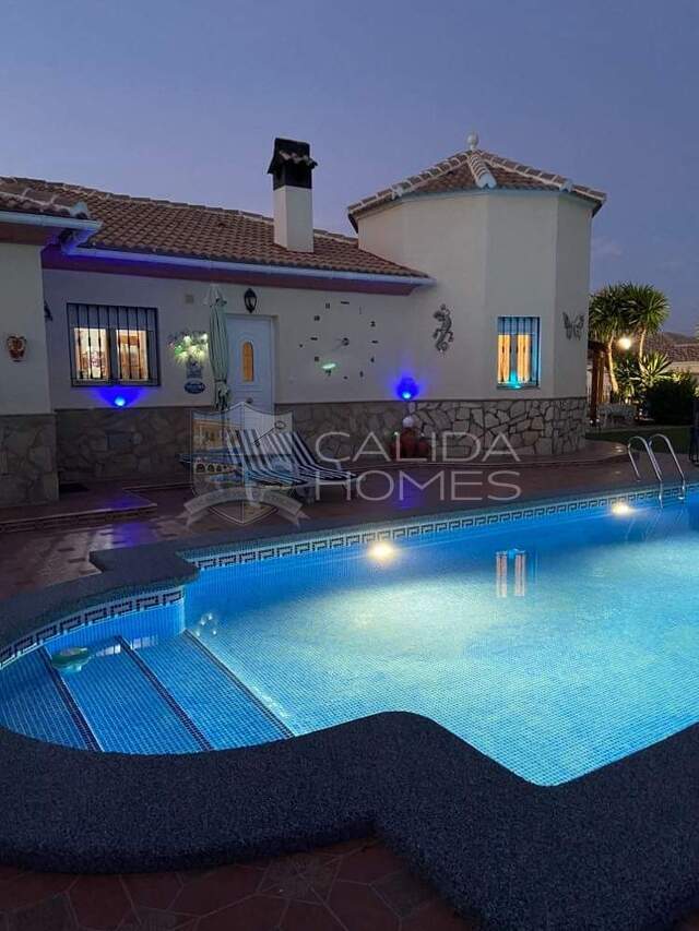 cla7341 Villa Welcome: Resale Villa for Sale in Arboleas, Almería