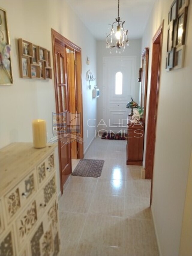 cla7341 Villa Welcome: Resale Villa for Sale in Arboleas, Almería