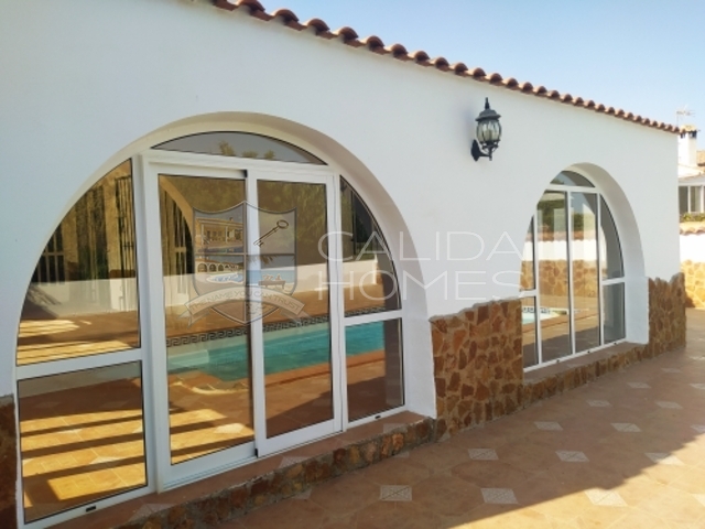 cla7432 Villa Magnolia: Resale Villa for Sale in Arboleas, Almería