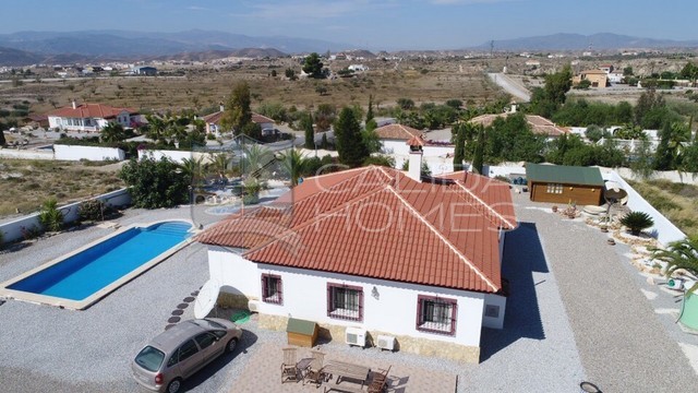 cla7346 Villa Tranquillity: Resale Villa for Sale in Albox, Almería