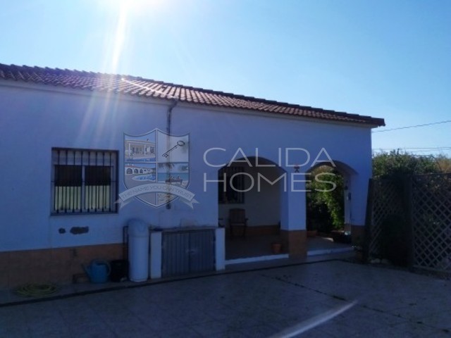 CLa7353: Resale Villa for Sale in Zurgena, Almería