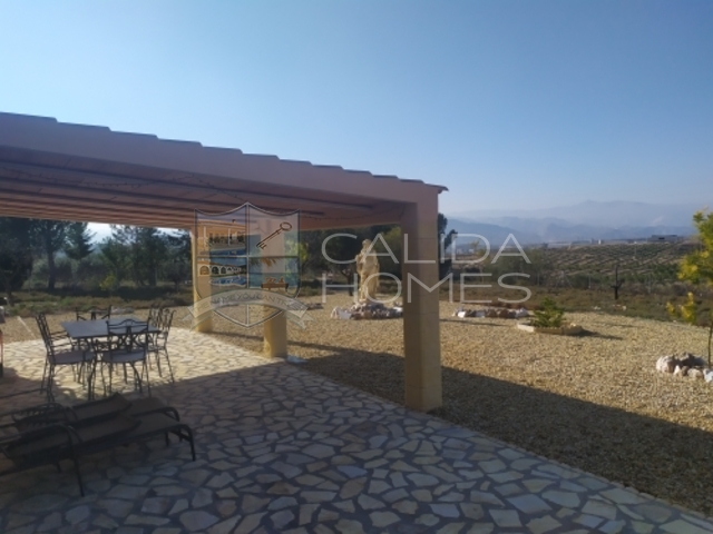 cla7356 Villa Especial: Resale Villa for Sale in Partaloa, Almería